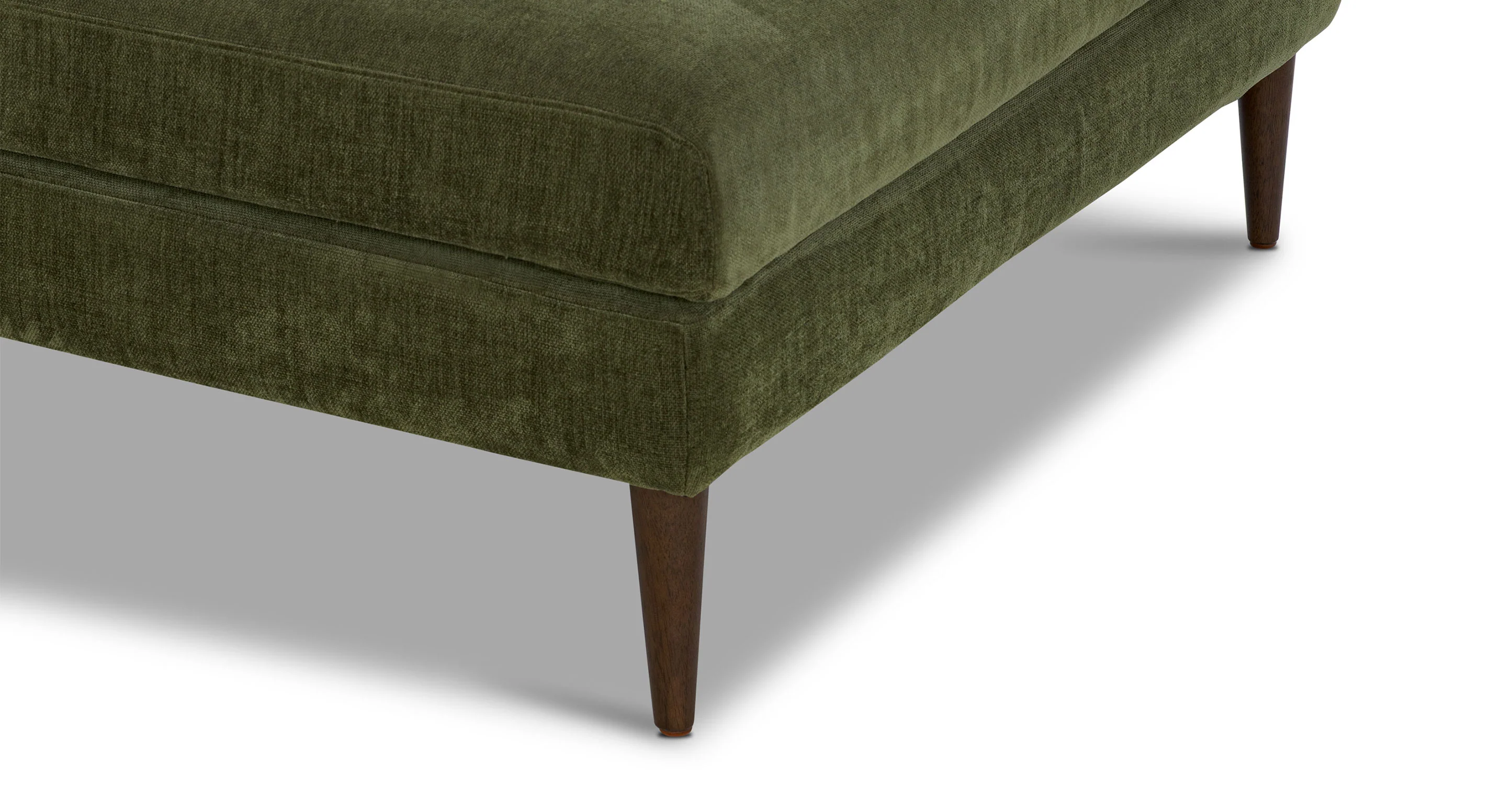 Lucerne Right-Facing Bumper Chaise Sectional - Image 10