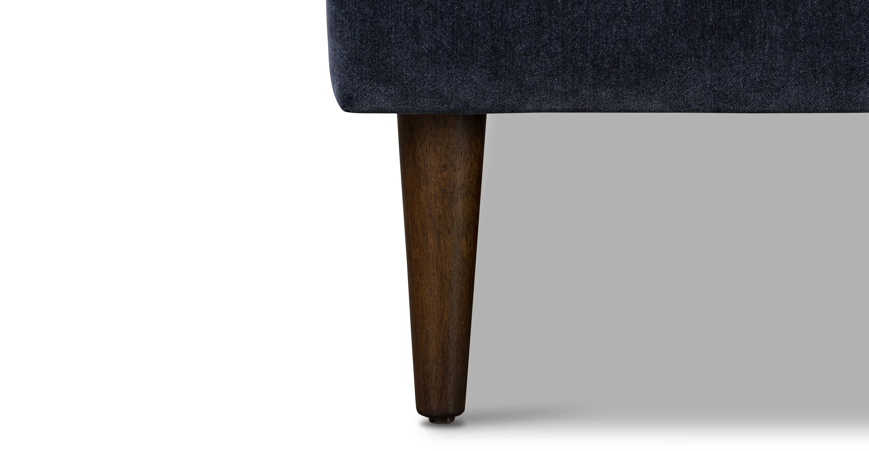 Lucerne Right-Facing Sectional with Extra-Wide Chaise - Image 29